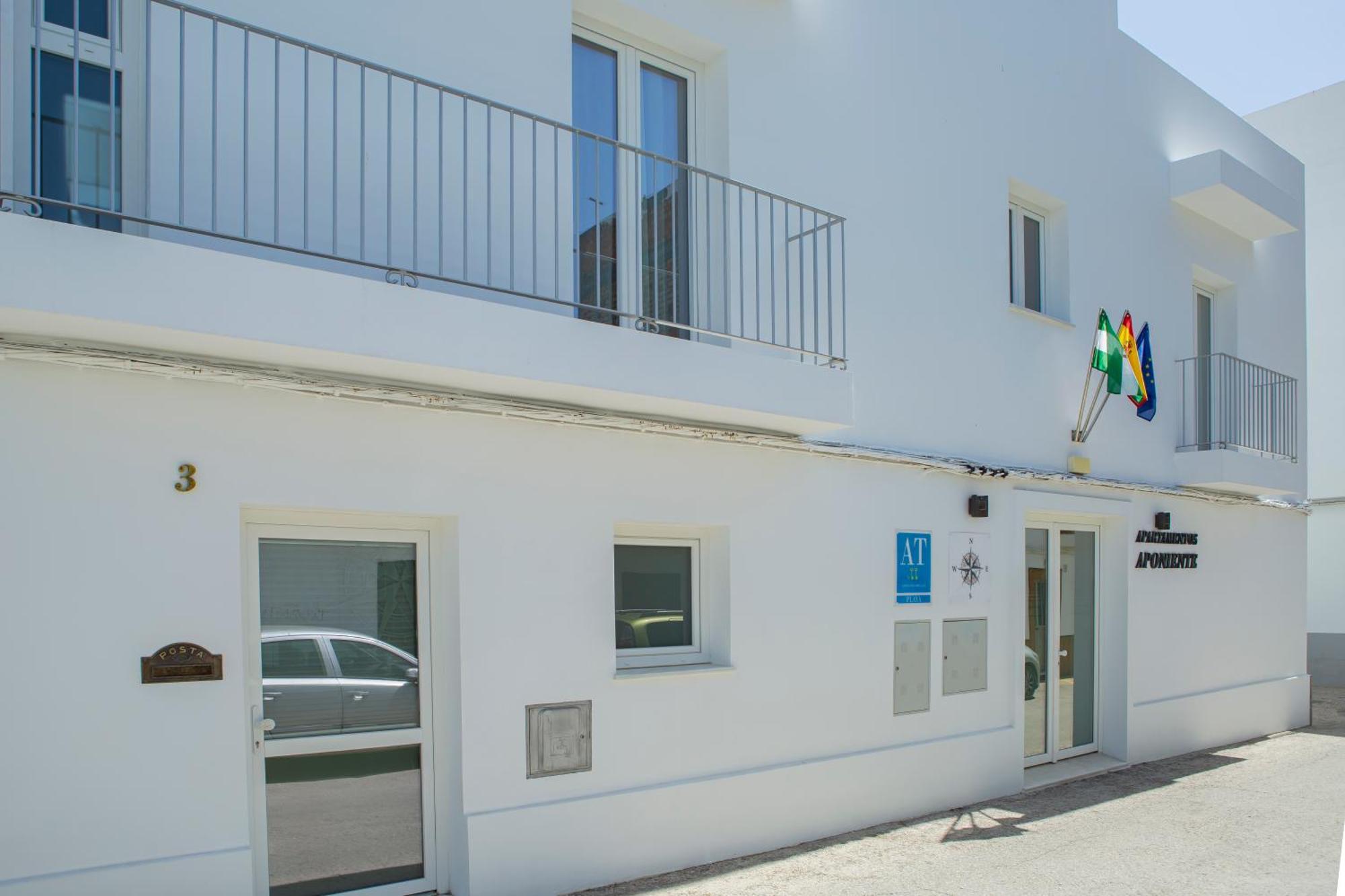 Apartamentos Aponiente コニル・デ・ラ・フロンテラ エクステリア 写真